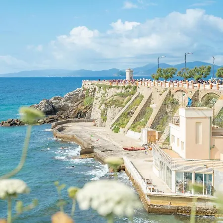 Casa Storica Vicino Al Mare Apartman *